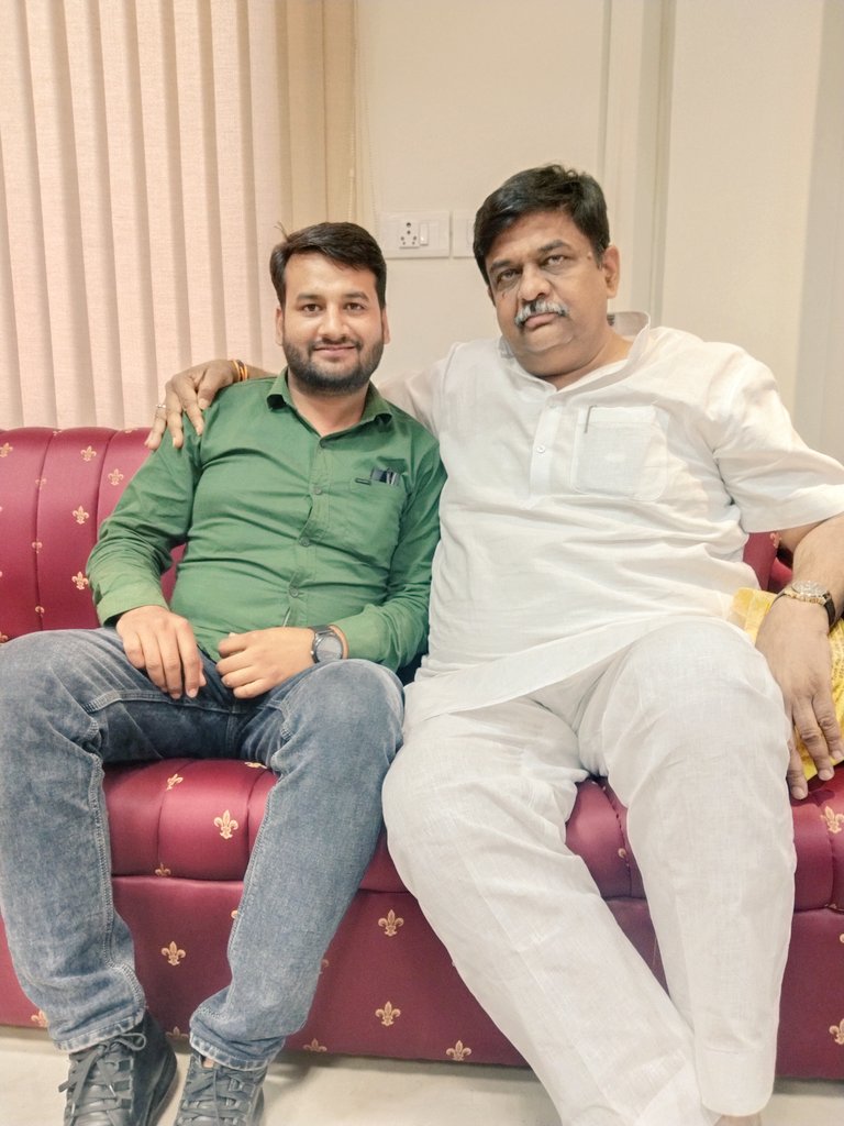 JonuPandit's tweet photo. *संजय शर्मा जी भाईसाब विधायक अलवर और अधिवक्ता साथियों के साथ विधानसभा जाने का सौभाग्य मिला।
  भाईसाब के साथ विधानसभा मै लॉबी का आनंद मिला।।।
राज्यपाल दीर्घा से  अधिवक्ता संरक्षण बिल पास होते देखना सौभाग्य मिला !!
 @Sanjay4India1 
@MaheshB78520918 
@AdvDiwan13 
@KhemrajGurjar10 https://t.co/QwQjzWcg5u