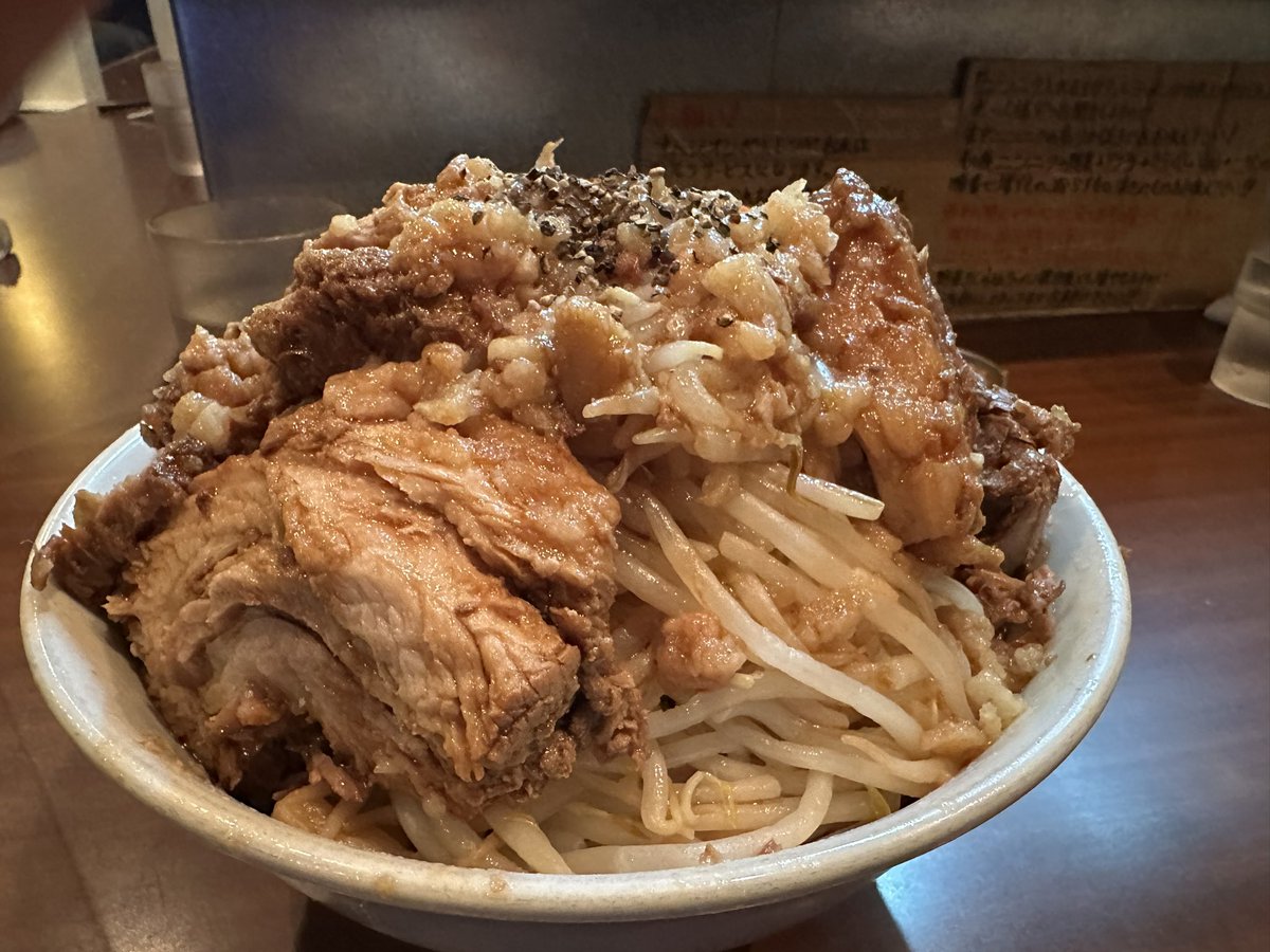 ho0nyoka tweet media