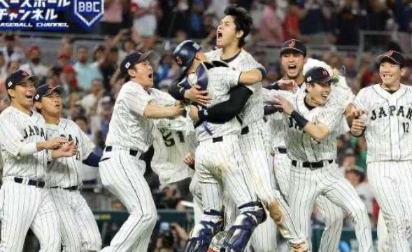 スゲーーーーー！！！
サイコーーーー！！！
侍ジャパン、優勝おめでとう🎉🎉🎉

＃侍ジャパン
＃優勝
＃アメリカ
＃日本
＃おめでとう