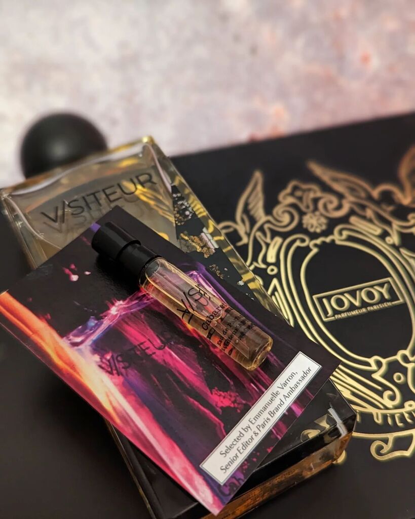 En ce 22 mars 2023, CaFleureBon.com fête son 13e anniversaire. Et à cette occasion, collabore pour la seconde fois avec Jovoy Paris avec l'édition d'une Box où chacun(e) des rédacteur(trice)s a sélectionné le parfum de son choix. Parmi les 14 éch… instagr.am/p/CqFVFNgDI58/