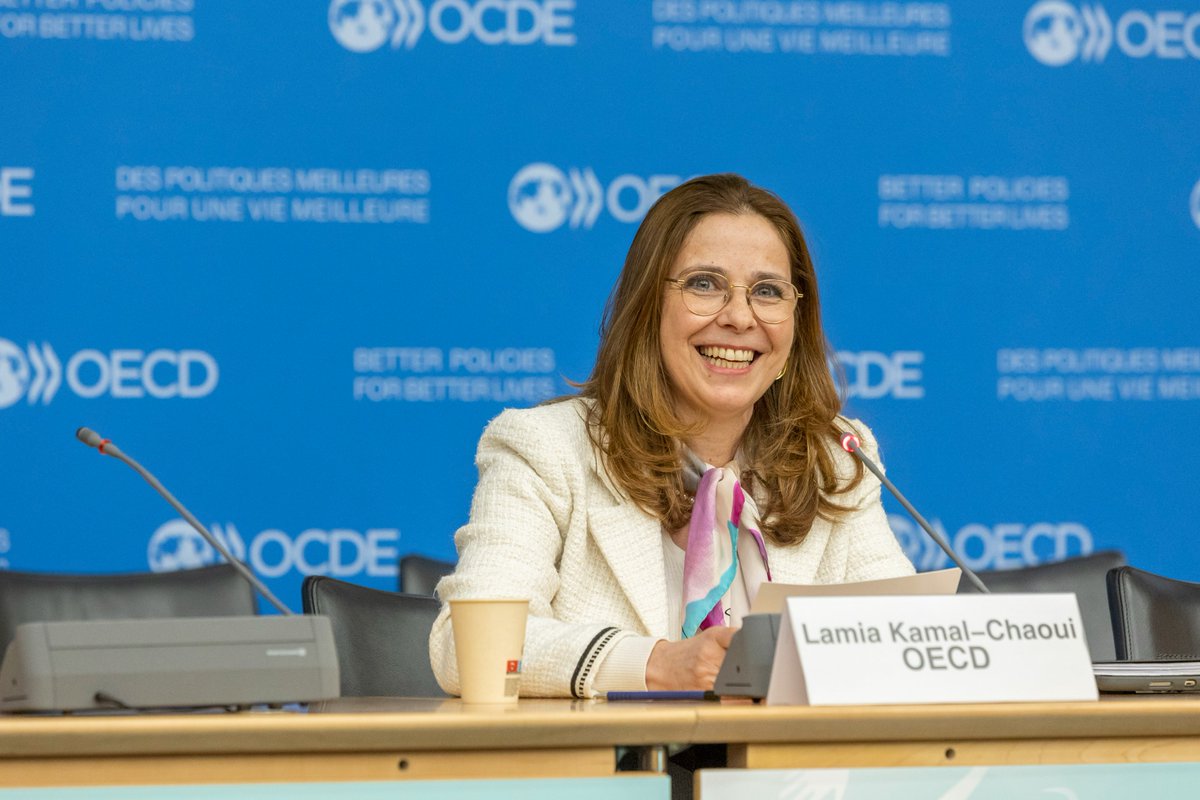 lamia_oecd's tweet photo. The #SocialEconomy has a long history. Yet too often its vital work is in the background. At @OECD_local we are putting our efforts to bring it into the limelight. Thanks to all for taking part in our Summit, and to 🇪🇺@EU_Commission for our partnership.

➡️https://t.co/5oo47Bb1gY https://t.co/19DOAs0YJS