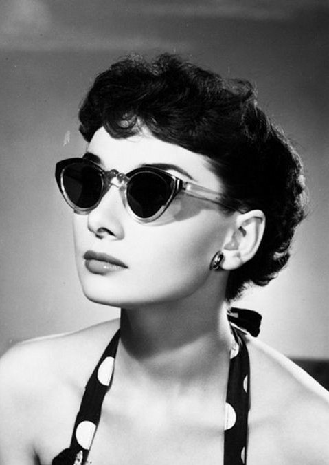 taehyung as audrey hepburn ★