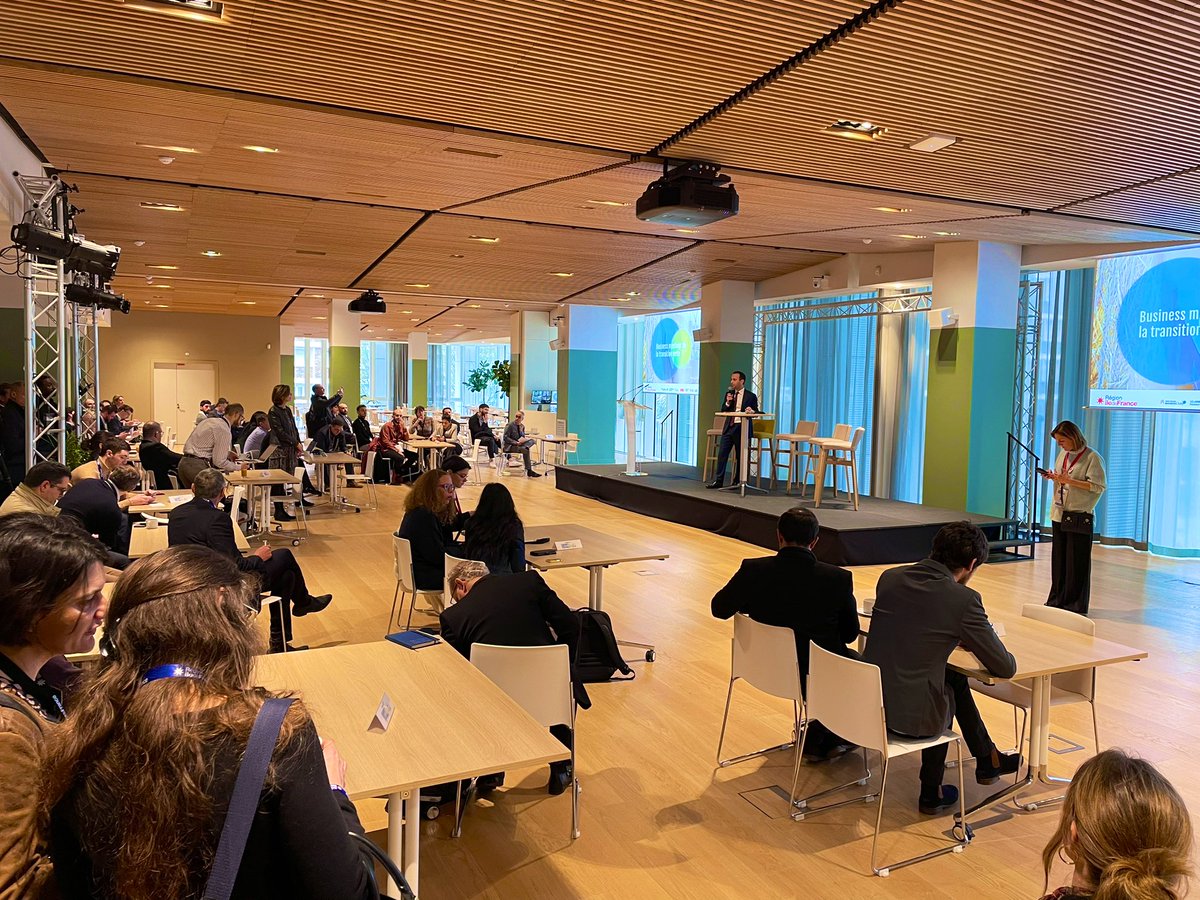 Cap_Digital's tweet photo. 🔴 La Region @iledefrance accueille les Business Meeting de la Transition Verte
🤝 Une journée de matchmaking entre acheteurs publics/privés & offreurs de solutions innovantes pour la transition écologique #achatresponsable
Mot d’ouverture par @bertrandpiccard & @sylvie_mariaud https://t.co/OvyfzeRlxH