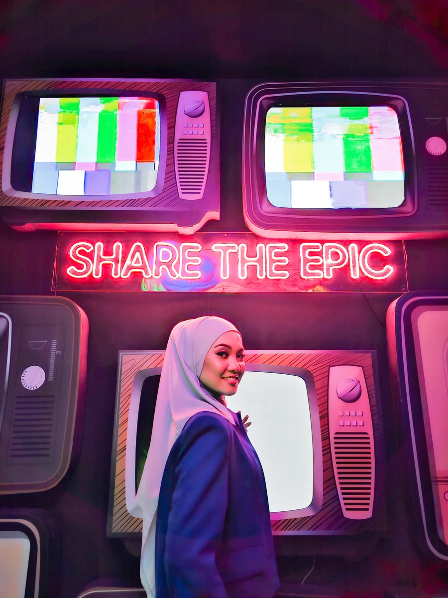 _nabilarazali's tweet photo. With the help of Google Photos, senang Bella nak simpan all of my epic photos and always ada extra storage to keep with only one click away! hehe ♥️ 

#TeamGalaxy
#withGalaxy 
#GalaxyS23 #ShareTheEpic #MaxisZerolution @samsungmalaysia @google @Maxis https://t.co/Mf6CdxPAo9