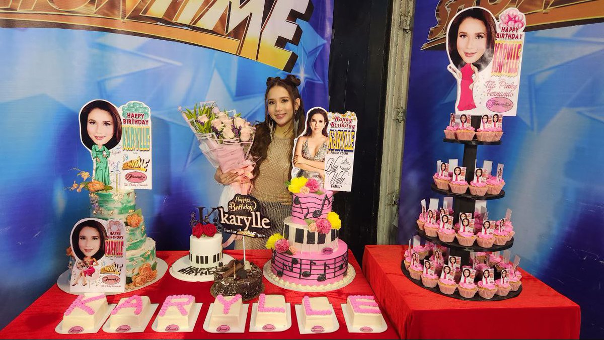 bluewaterdayspa's tweet image. Happy Birthday, @anakarylle ! 💕