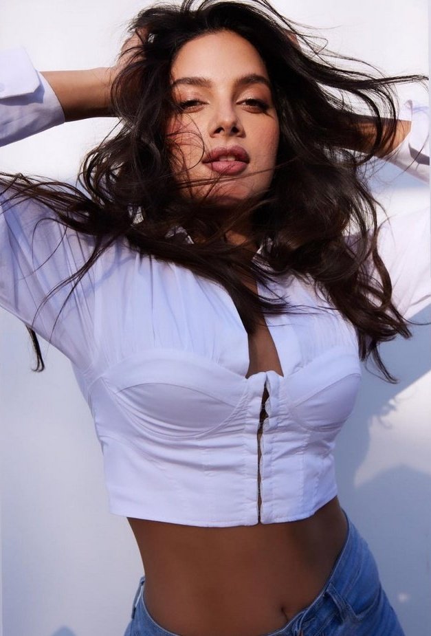 Frz5WGqaYAA0vRA?format=jpg&name=medium