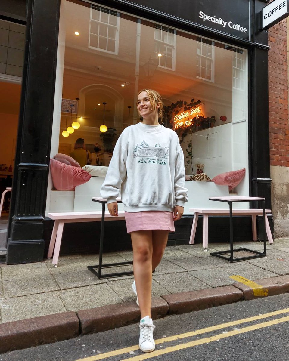 Shopped with us over the years?
Show us what you got! 📸💙
#BraderieVintage #SlowFashion