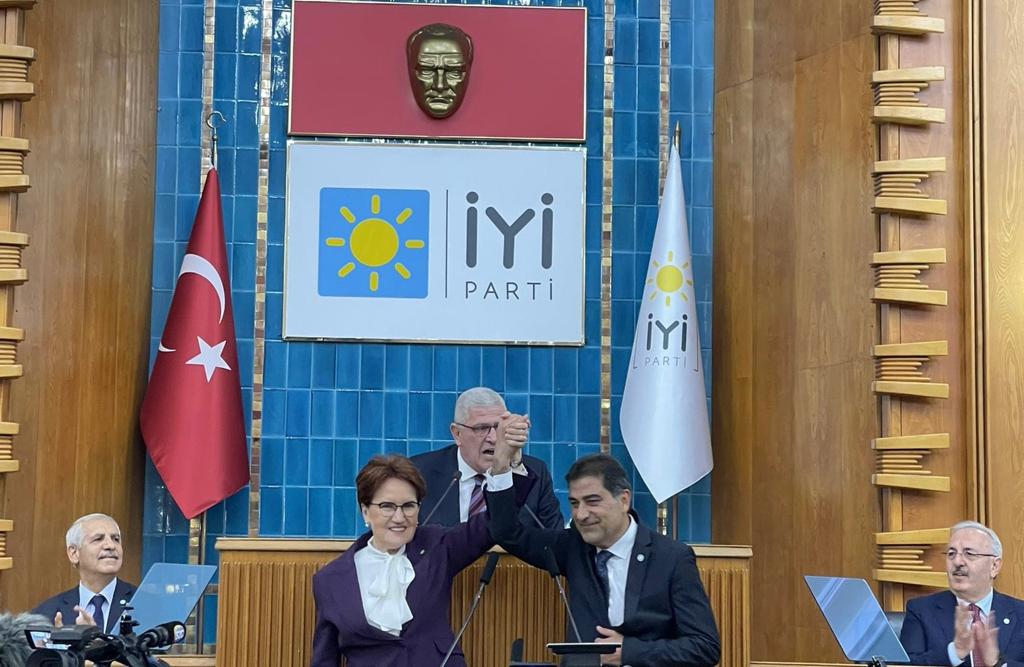 Sevgili Gökhan Zan kardeşim ve Ünal Karaman'ın aday adaylıkları hayırlı uğurlu olsun. 👏👏🇹🇷🇹🇷