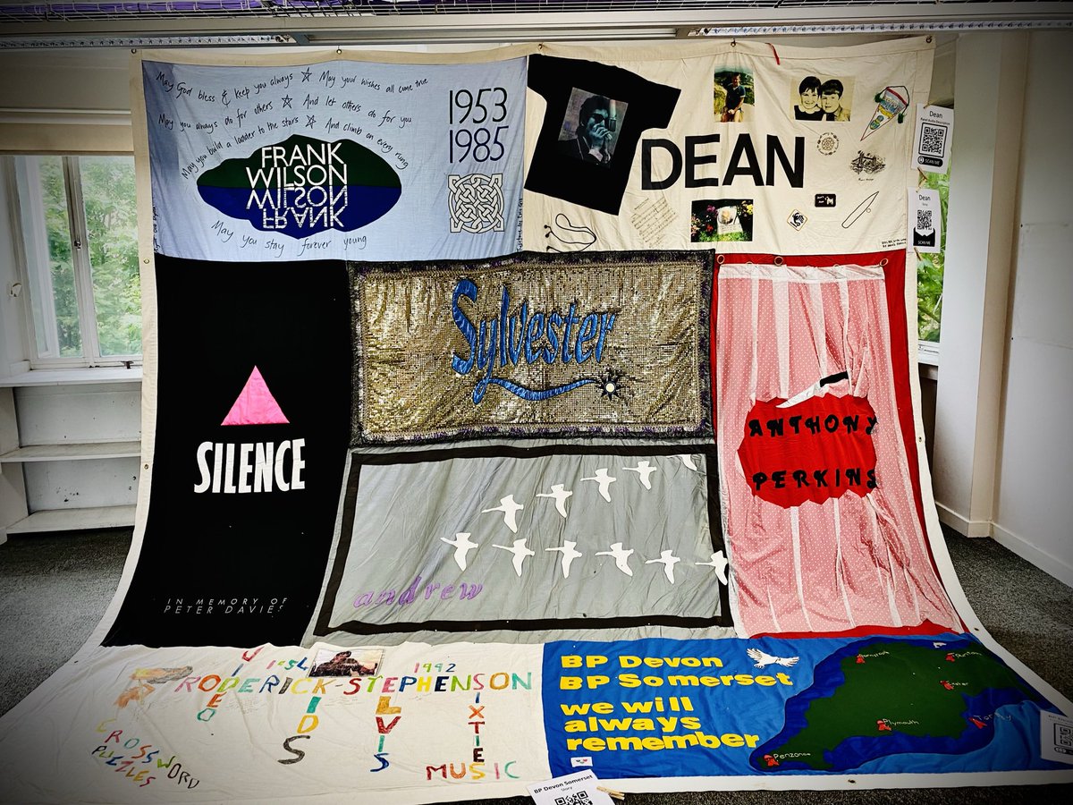 Piero Toto (@pierototoUK) on Twitter photo 2023-03-22 08:49:22 🗣️🔜 (**new poetry** by yours truly)📢 I’m excited to have made it into this anthology by @MuswellPress with a poem inspired by the AIDS memorial quilt project & German ‘enfant terrible’ (and idol) Rainer Werner Fassbinder! More news coming soon 🌈 🗣️🔜 (**new poetry** by yours truly)📢 I’m excited to have made it into this anthology by @MuswellPress with a poem inspired by the AIDS memorial quilt project & German ‘enfant terrible’ (and idol) Rainer Werner Fassbinder! More news coming soon 🌈