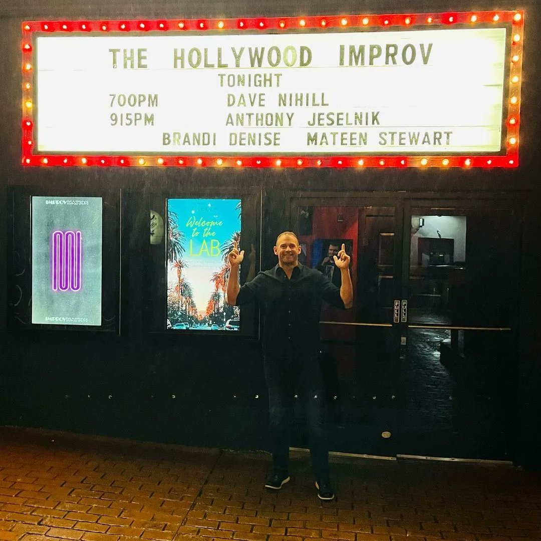 If you get the chance to see @davidnihill on tour do it! He's selling out all over the country and absolutely crushed his sold out show Sunday with us! Thanks to everyone who came out! #hollywoodimprov #Comedy #davidnihill #wemypeople