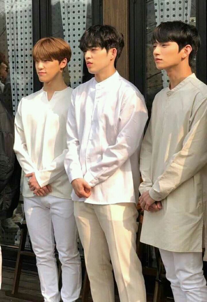 caratstalk's tweet photo. [17s] sender mau ngatur alarm buat sahur nih.. rekomendasiin ringtonenya dong 🙏 https://t.co/9NEmSoIC4l