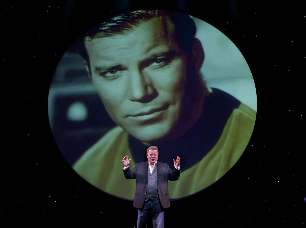 Happy 92nd (!) birthday WIlliam Shatner! 