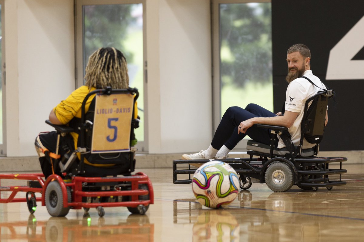 CommBank Socceroos tweet media