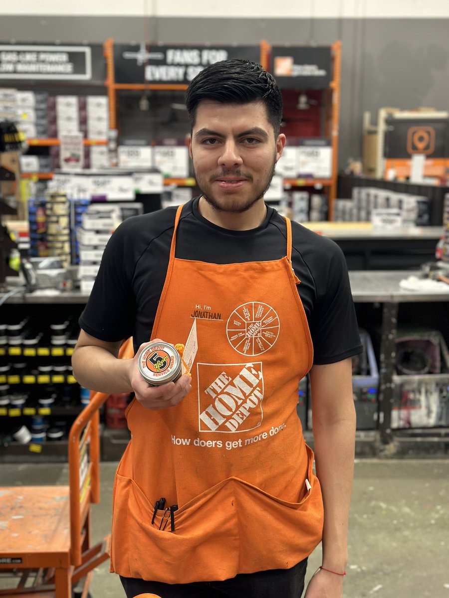 Brandi6371's tweet image. Celebrating anniversaries with our associates at #485 🏆 Happy Anniversary!!
#CelebrateYOU 

 @Edmond0485 @NagyAndrew @ShawnMinkner @SandraD2429 @DepotRob @aboutthepigskin 

#PMDPeopleFirst 
#D287WeAreTheBar #D287StrongerTogether
#FearUs485