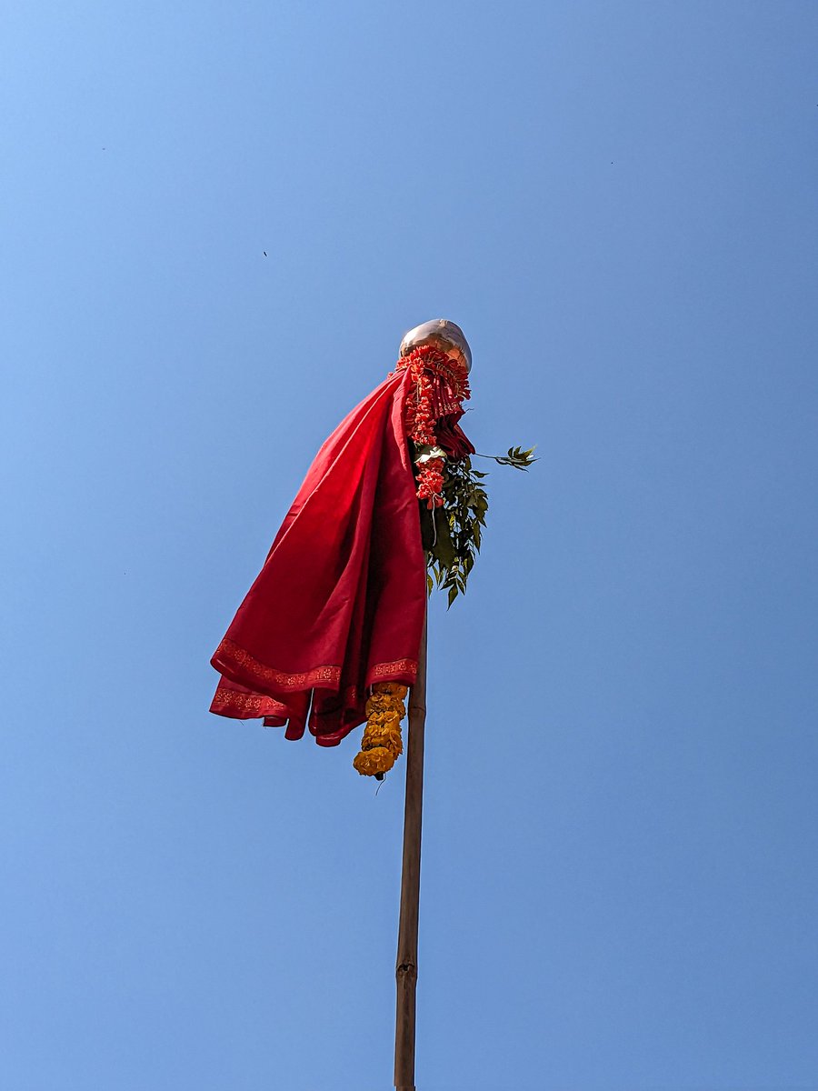 Nusta_Confused's tweet photo. येवची समृद्धी आंगणांत, वाडचो आनंद जिवनांत,
संवसार पाडव्याच्या आगमनांत, बाळगुया मोग-मोयपास मनांत!
.
#gudipadva #gudipadwa2023 #HinduNewYear #HinduNavVarsh #festival #goa https://t.co/tfeInSLpa4