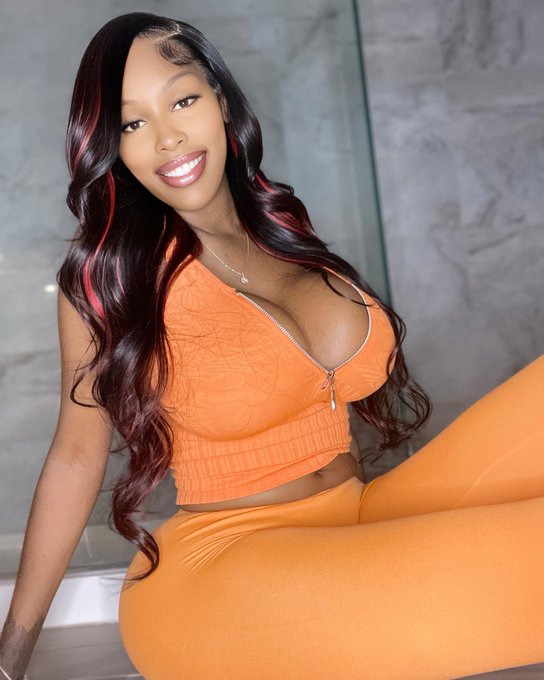 Cum all over me plz! 🧡 https://t.co/0j13U8LSU2<a href="/tag/2700cc"class="tags"><span>#2700cc</span></a>