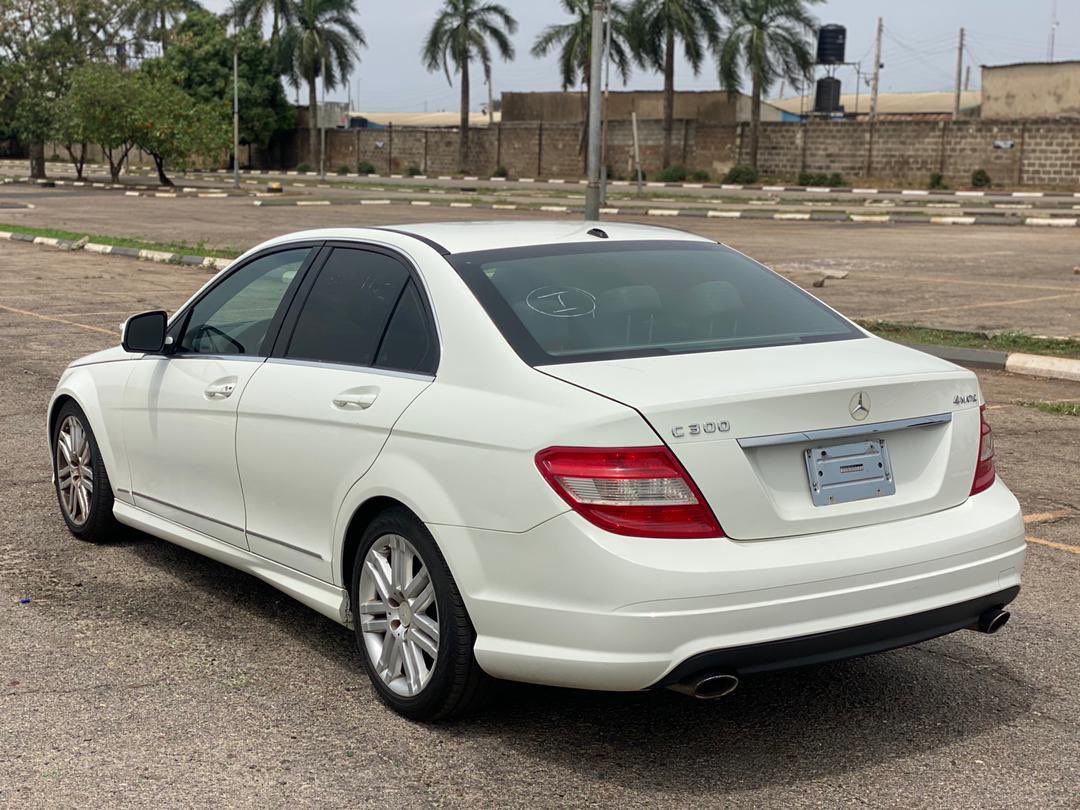 vershauto's tweet image. 👈🏾👈🏾👈🏾🔥🔥🔥NEWLY ARRIVED MB C300 2009 MODEL...💯ACCIDENT FREE....AVAILABLE.....#7.2m ....SLIGHTLY NEGOTIABLE

- #NigeriaAutomobileSales
- #CarsForSaleNigeria
- #NigeriaCarDeals
- #BuyCarsNigeria
- #NigeriaAutoMarket
- #AffordableCarsNigeria
- #NigeriaCarSales
- #Vershautos