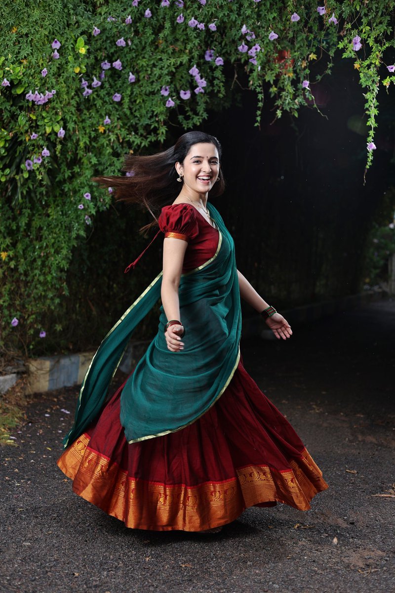 ShirleySetia's tweet photo. Happy Ugadi, Gudi Padwa and Chaitra Navratri everyone! May the festivities bring so much of happiness and success for all of us 💞 https://t.co/iYixq0yuln