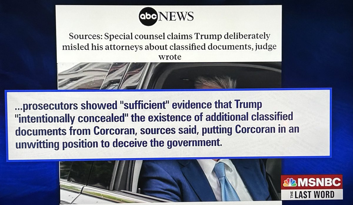 whatsrealhere's tweet photo. #JackSmith's Grand Jury just delivered news Trump didn't want while waiting for Bragg's indictment...they found "Trump deliberately misled his attorneys about classified documents", a clear & compelling case for #ObstructionOfJustice
#FelonyIndictment
#TrumpsGettingIndicted⏳ https://t.co/Lq5TmFEGX8