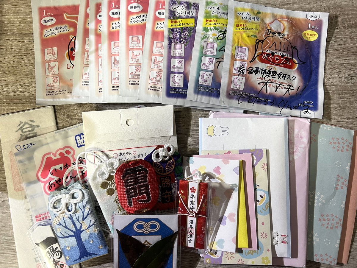 Land_nagg's tweet photo. 第108回薬剤師国家試験合格しました🌸
やっと小さい頃からの夢が叶いました😭
支えてくださった方々に本当に感謝です。

9歳の私へ
やっとあなたの夢叶えたよ。
これから頑張るね。 https://t.co/U1EUPmqOob