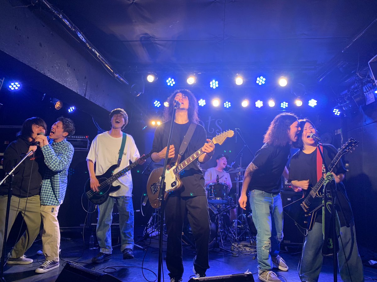 seacall_0517's tweet photo. 【今までありがとうございました】

2023.3.21 @柳ヶ瀬ants
Seacall pre. スタートライン

これでSeacallの活動は終わりです！
3年間関わってくれた人全員にありがとうございます！

メンバー各々新しい音楽人生を頑張ります🔥
またどこかで出会ったら乾杯しましょう🍻

📸 @_hbworks 
📸 @7myano18s1 https://t.co/ZAuYP0zPdi