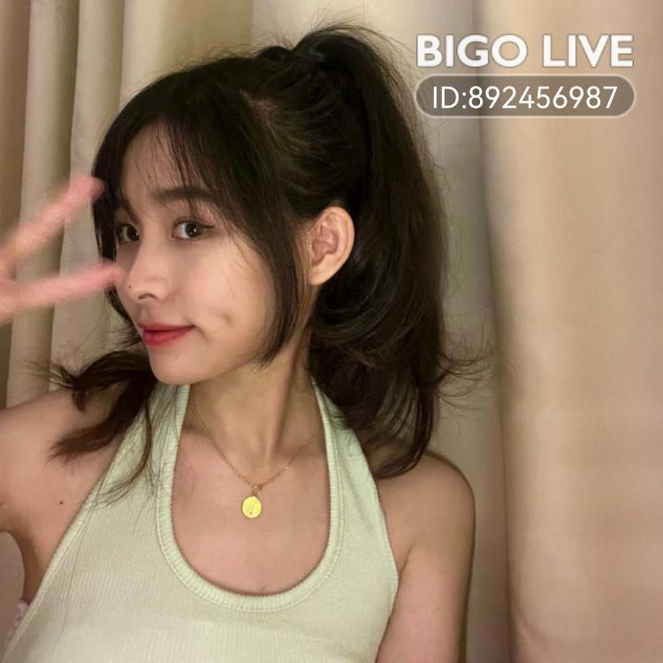 RexL83568221's tweet photo. Come and see 跳跳虎 streaming live on #BIGOLIVE and make new friends!  https://t.co/kzbmUlabJ4 https://t.co/EPVGBm5zU9