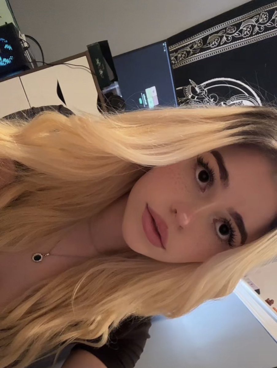madi tweet media