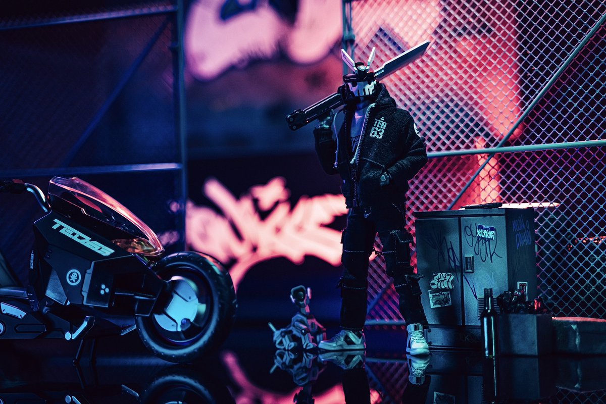 neondavinci_exe's tweet photo. #deviltoys @deviltoysltd #teq63 #quiccs @quicccs #toyphotography #bulletpunk #bitwars https://t.co/qFiWMQzCwP