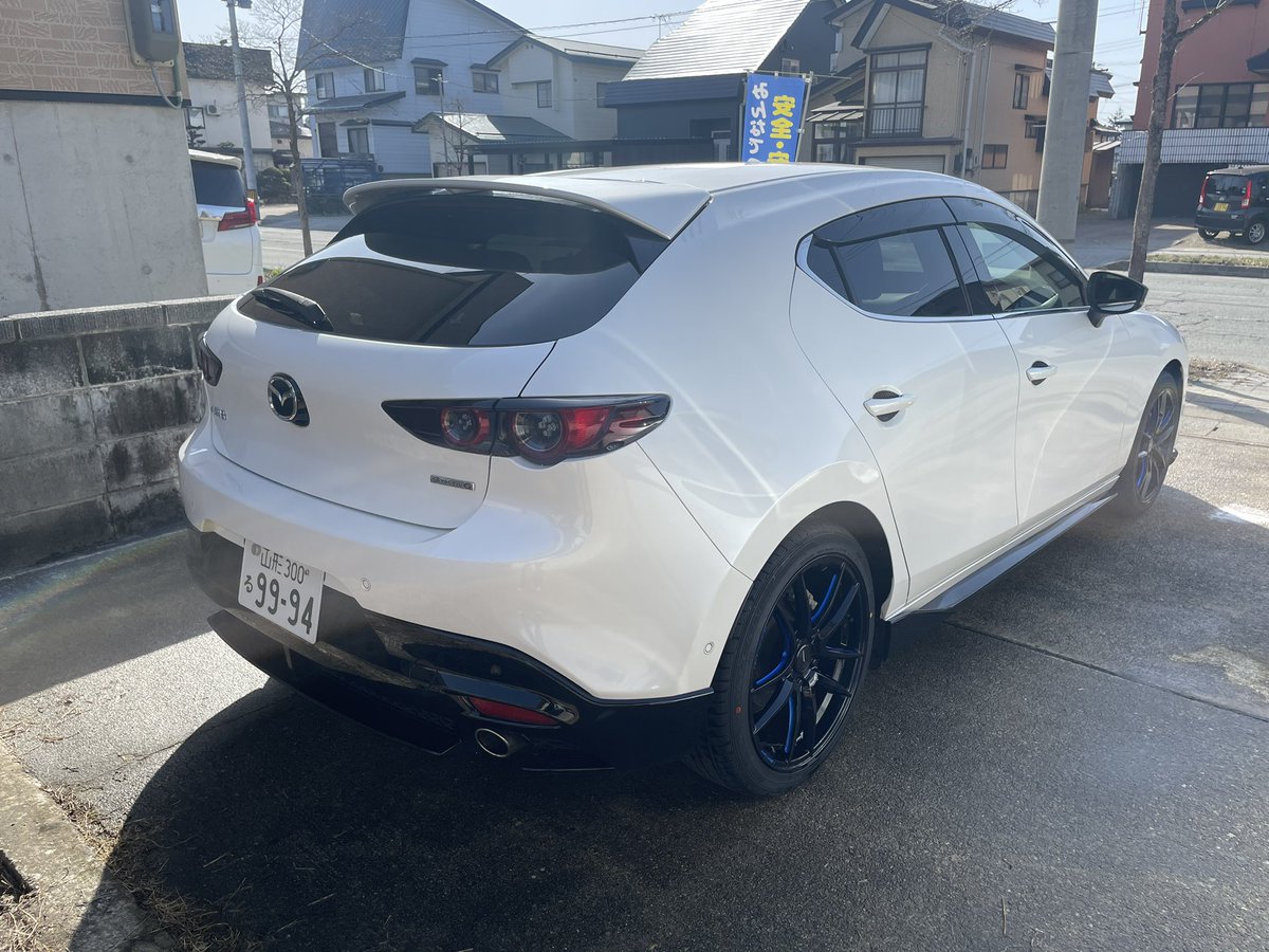 Snowflake_Piyo's tweet photo. #WedsSport #RN55M
タイヤ交換しました〜!
ついに念願のWedsホイールに履き替え!
Mazda3に似合いすぎ!
めっちゃいい感じ♪ https://t.co/NJ100IbEKT