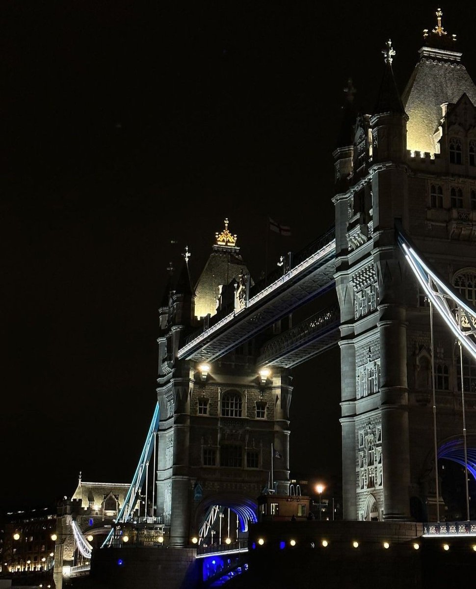 josedavid_grx's tweet image. Noche en Londres 

#Londres  #nightLondon  #Photo  #beautiful
