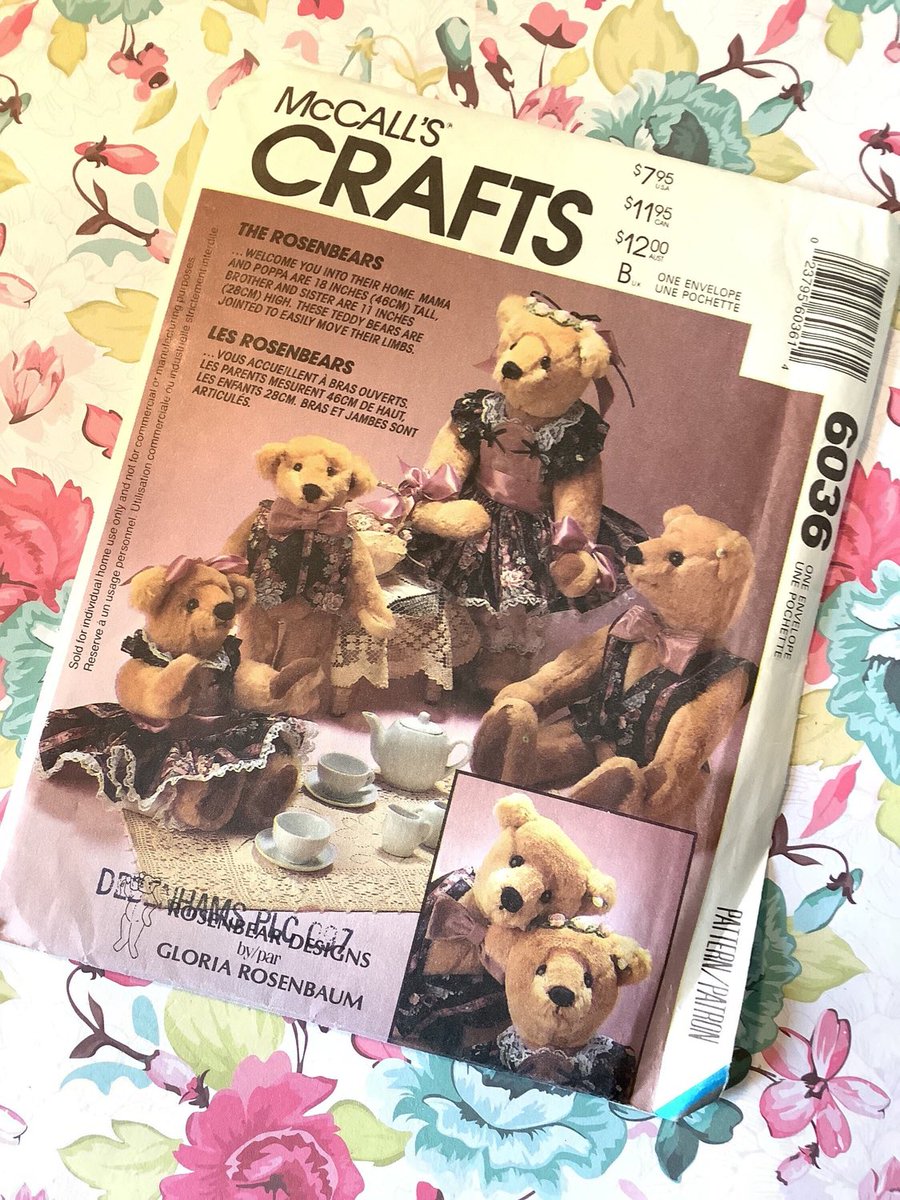 WatsonsVintage's tweet photo. An ADORABLE #TeddyBear #SewingPattern in my #etsy shop: RARE #Vintage #Uncut #1992 McCall’s Crafts Sewing Pattern No 6036 for ‘The Rosenbears’ Bear Family Dolls By #GloriaRosenbaum https://t.co/Lkoa3aH8op
#TheRosenbears #McCalls #CraftPattern #HandmadeGifts #TeddyBearLover https://t.co/FjR4U75Gvc