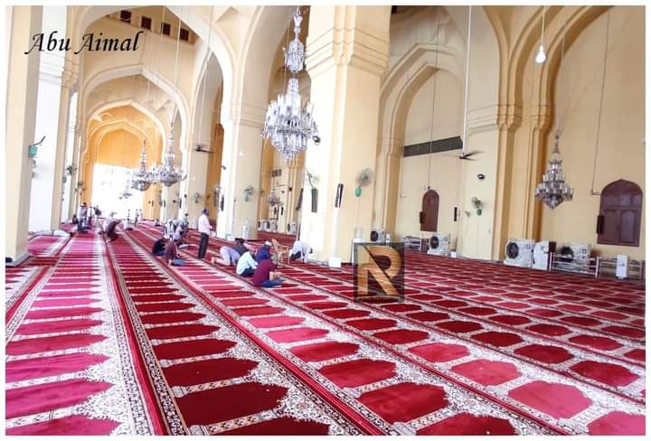 asarafvlogs's tweet photo. #Makkah_Masjid me 11 Saal baad Naye #Janamaz,
Jazakallah B.Shafiullah IFS - Director Minority Welfare https://t.co/b1rdpafD2d