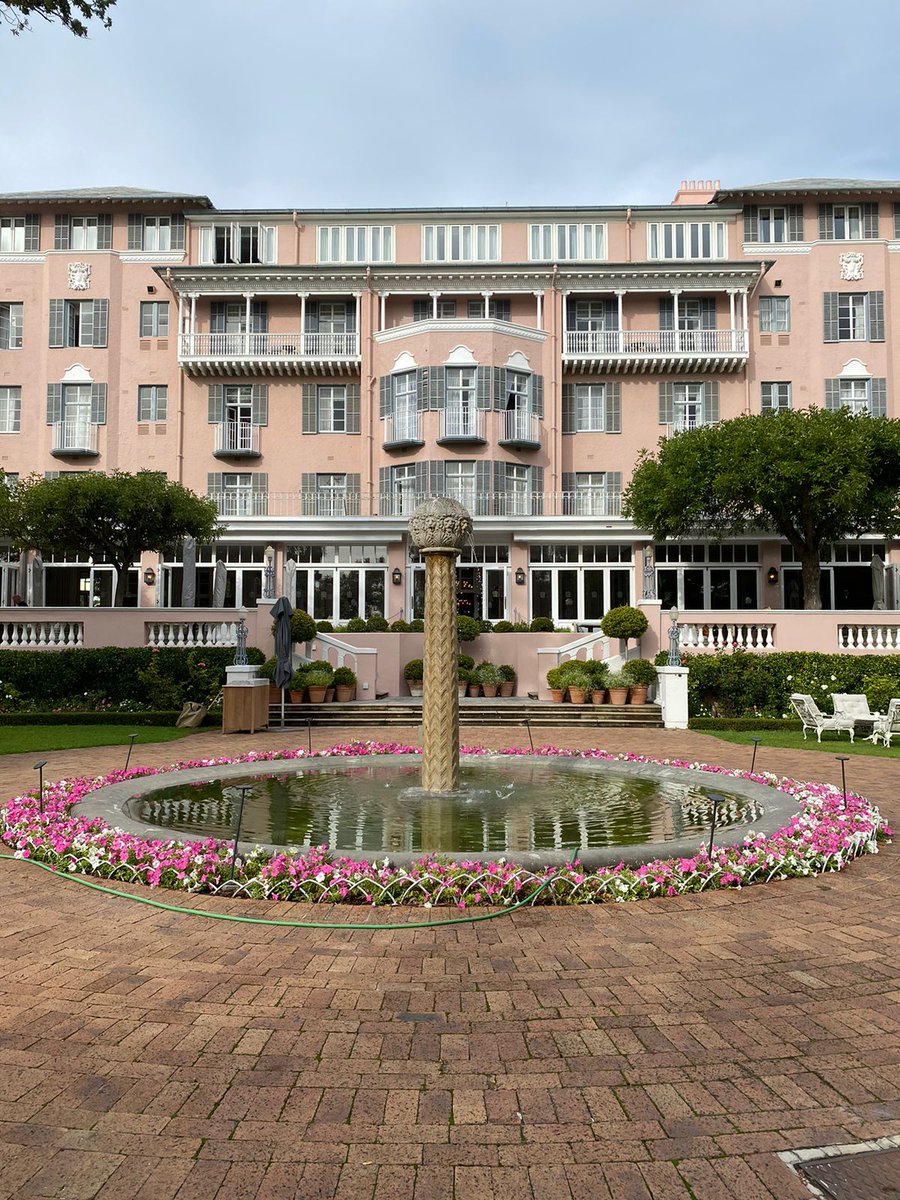 EY_Africa's tweet image. We are delighted to welcome the EY EMEIA team, led by Julie Hood, EY EMEIA Strategy &amp;amp; Transactions Leader and Suwin Lee, EY Private EMEIA leader to Cape Town to host our  leadership development programme: Entrepreneurial Winning Women. Keep an eye out for more on the conference.