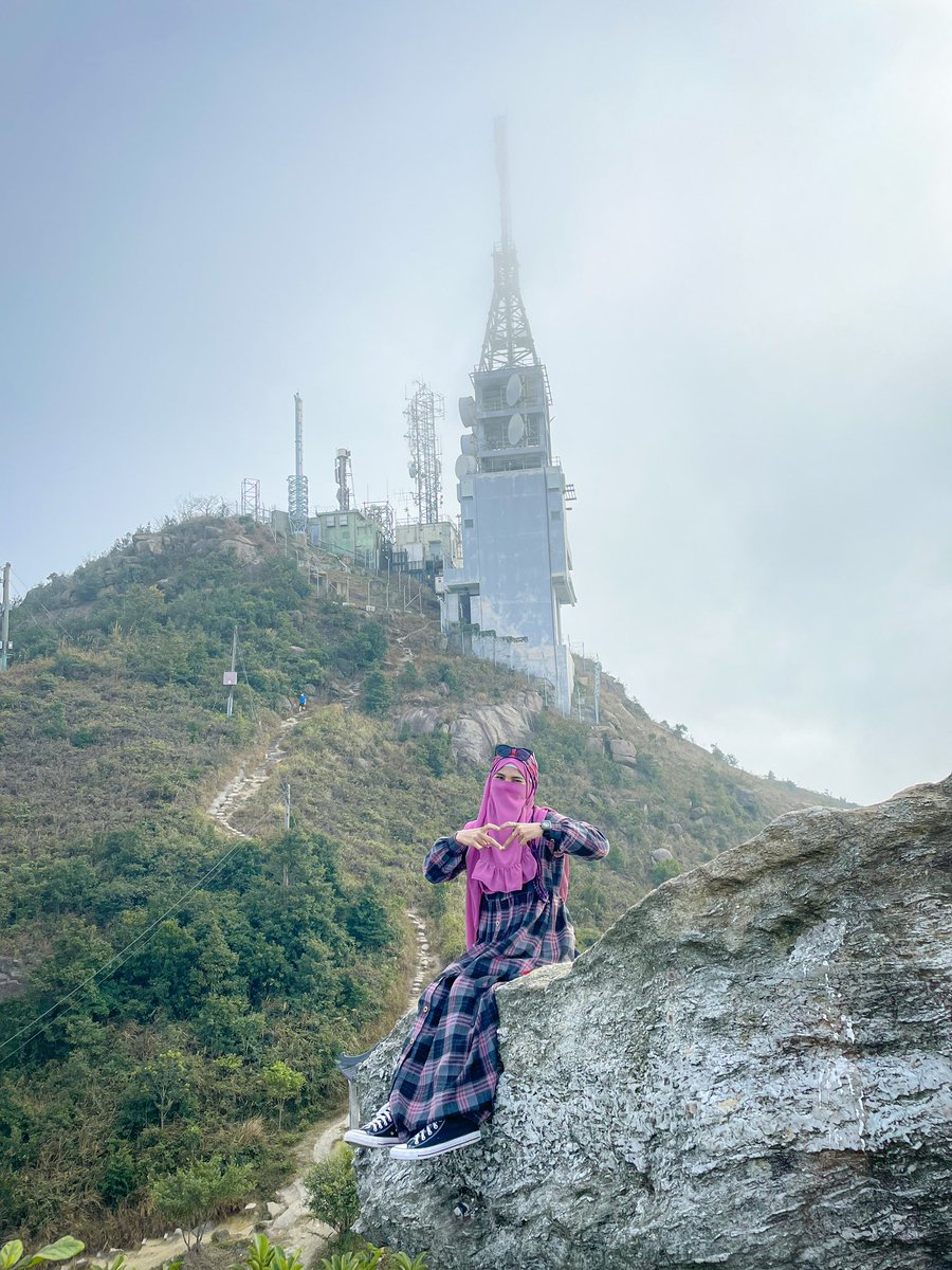 Ukhtydewi2's tweet photo. Gak jauh-jauh dari alam 🫶🏻⛰️ https://t.co/n9E72CVjDP