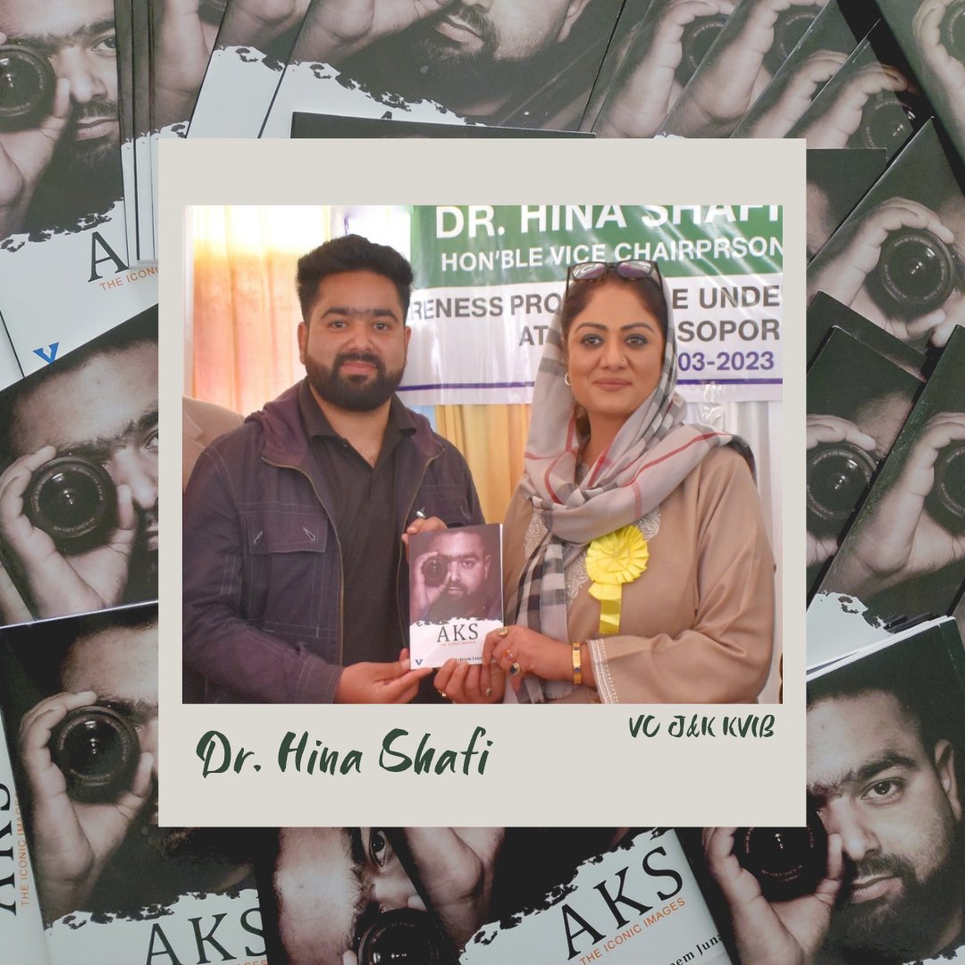 hakeemjunaidjpc's tweet photo. Token of love presented to @drhinabhat (Vice Chairperson J&K KVIB) on release of my first photobook AKS.
Thank you mam for your love and appreciation ❤
#AKS #photobook #photooftheday #Sopore #bookpublish #drhinashafi #wularlake #Hakeemjunaid https://t.co/aaxUCIRvyY