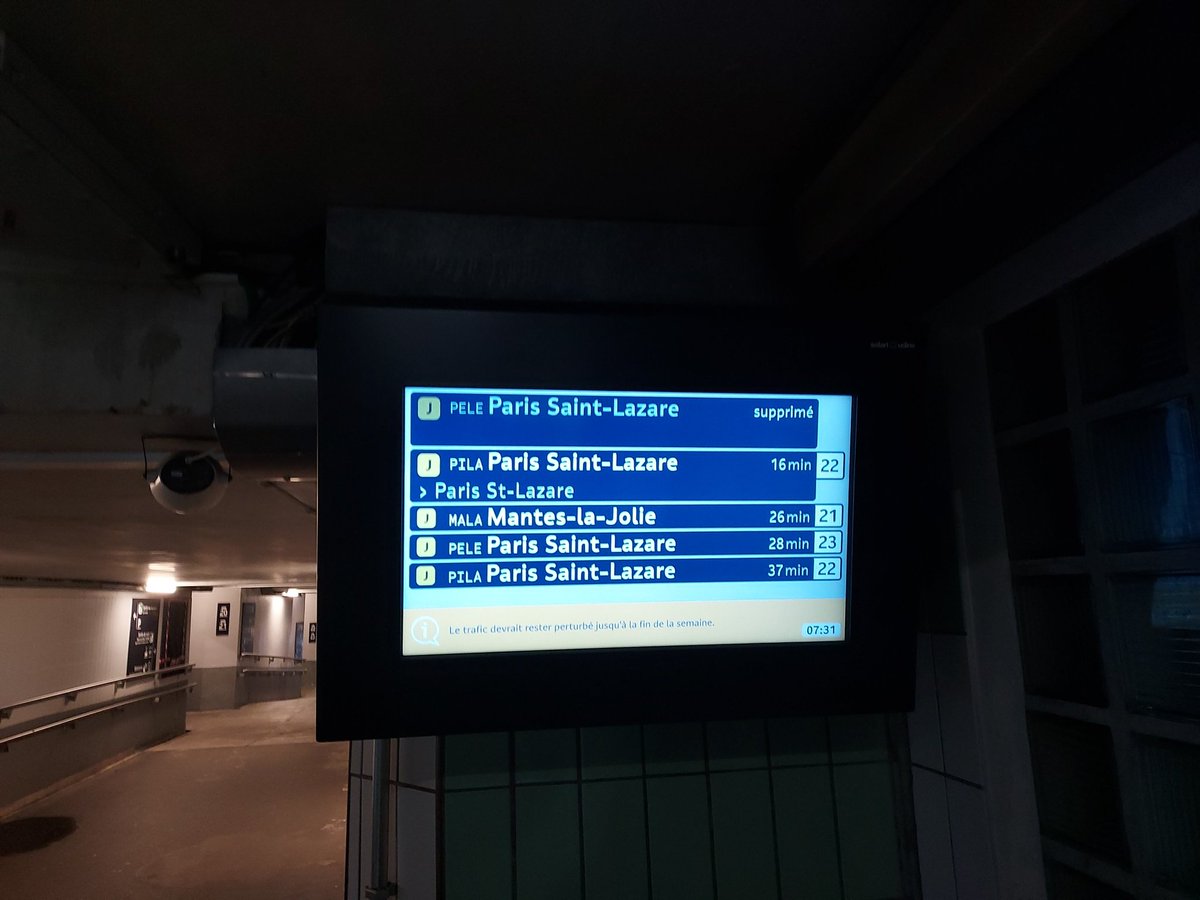 HypsoB's tweet photo. @LIGNEJ_SNCF Bonjour,
Train supprimer les mureaux psl ? https://t.co/uGp2pSend7