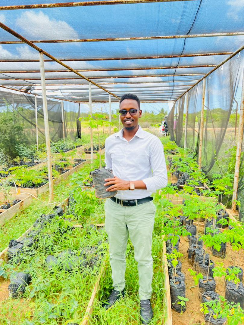 Ooglenuur's tweet photo. Our forest is our life
Intl forest Day. Let's plant more 🌳 to save our life.
@MoECC_Somalia 
@JustAwHirsi 
@Abdirachiid 
@WDDJubaland 
@KhadijaMakhzumi https://t.co/BQErZqTEx7