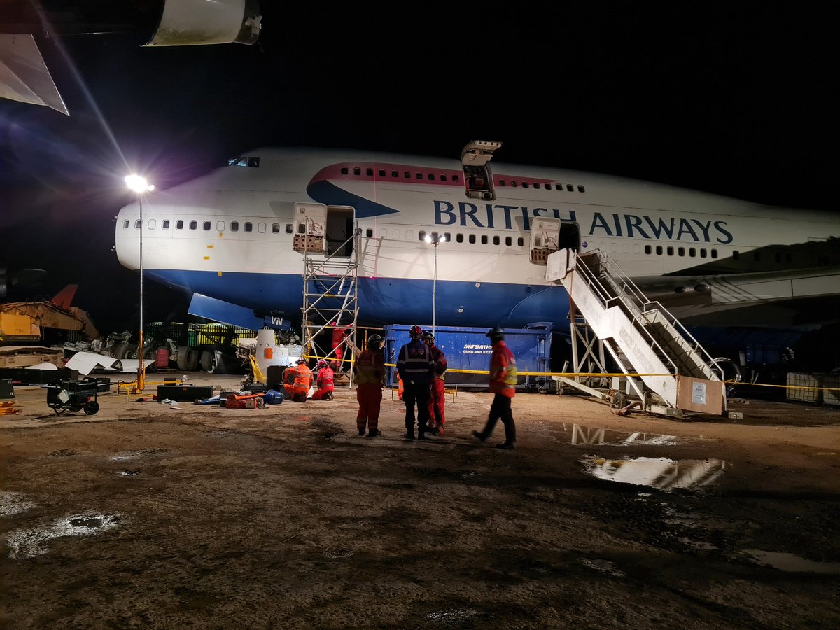 HWFireSCusack (@hwfirescusack) on Twitter photo USAR Teams from across the country have been working hard overnight at this fantastic exercise organised by @hwfire Great support from <a href="/CotswoldAirport/">Cotswold Airport</a> <a href="/HWFire/">Hereford & Worcester Fire and Rescue Service</a>_USAR <a href="/HWFireUSARK9/">HWFireUSARK9</a> USAR Teams from across the country have been working hard overnight at this fantastic exercise organised by @hwfire Great support from <a href="/CotswoldAirport/">Cotswold Airport</a> <a href="/HWFire/">Hereford & Worcester Fire and Rescue Service</a>_USAR <a href="/HWFireUSARK9/">HWFireUSARK9</a>