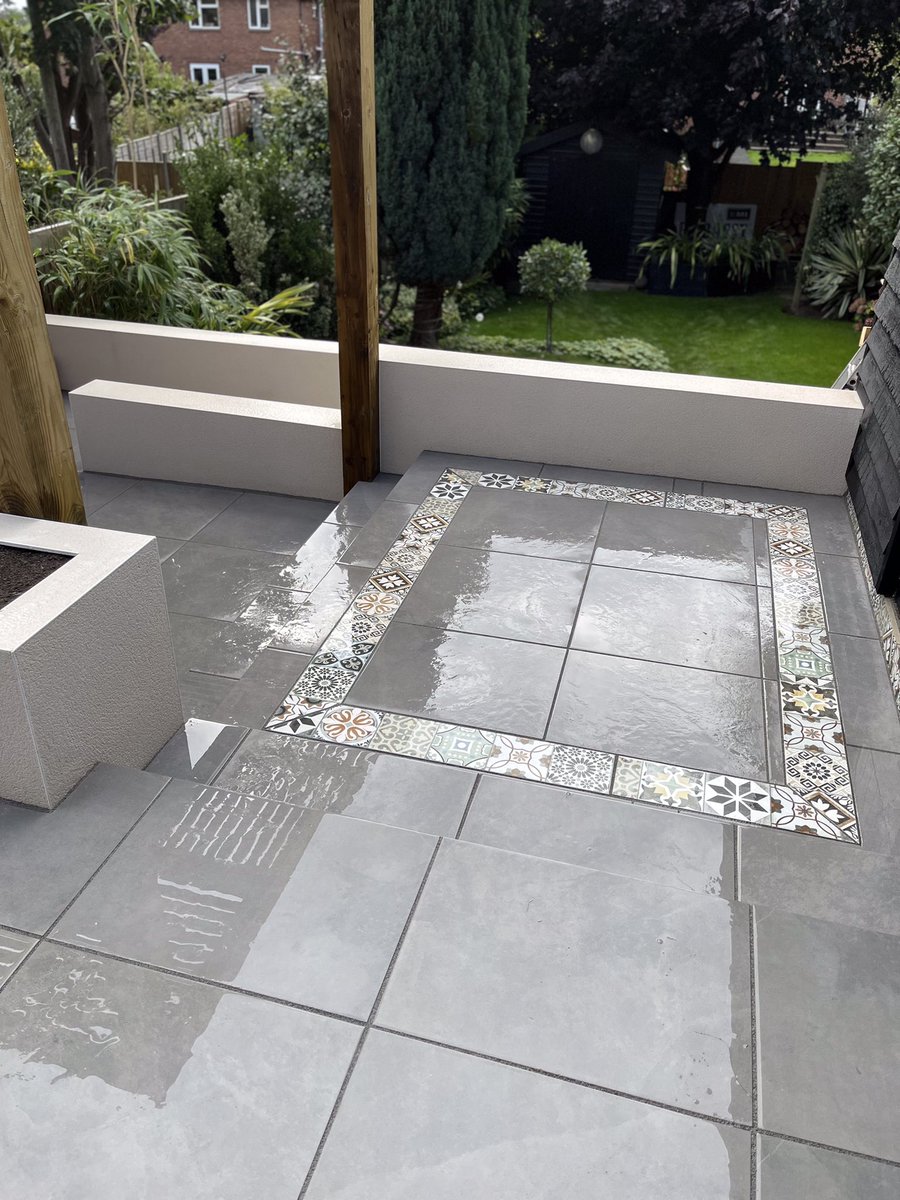 A fantastic evening @MarshallsGroup @MarshallsReg register roadshow winning another award over the years thank you Marshall’s 🙏🥂see you at the national awards 🎉🎉