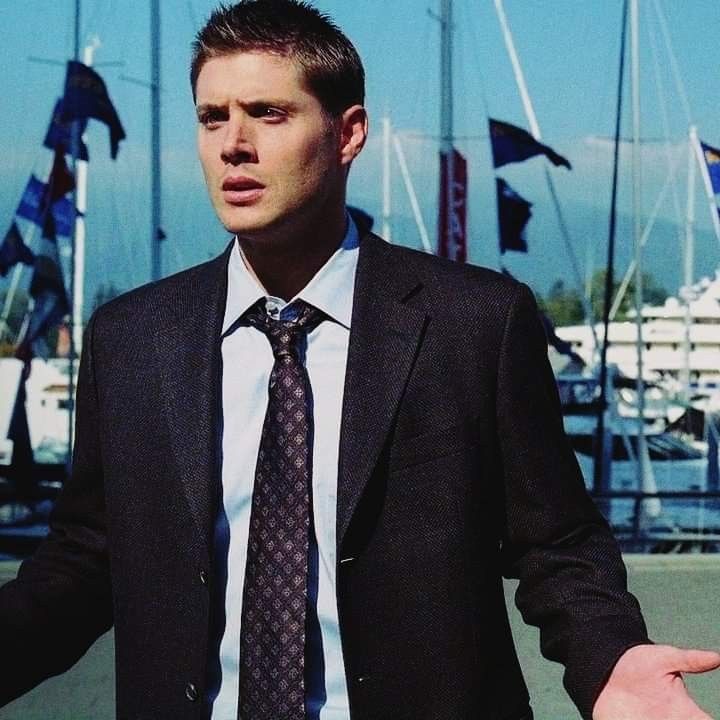 Deanimp's tweet image. Я говорил что дело на воде будет? теперь говорю. Должность не меняется от того на суше она или на воде. Не в небе и на том спасибо

Пойду приступать к обязанностям и попутно искать клыкастых. Хорошего дня и не забудь проснуться раньше чем приступать к делам *подмигнул*