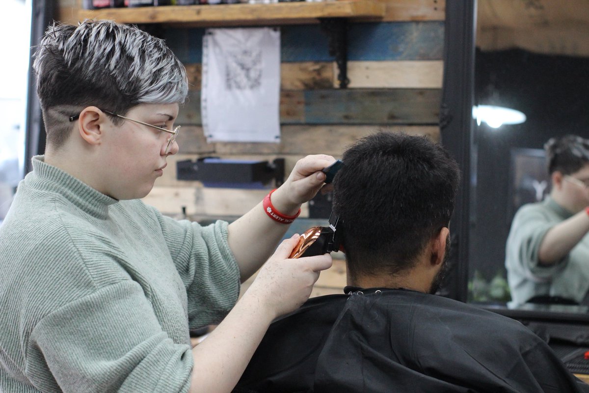 As a barber, focusing on your craft is essential to providing high-quality haircuts and grooming services to your clients.
When you focus on your work, you are more likely to deliver consistent results. Consistency is 🔑 
@Uppercutdeluxe
@Gammaplusuk