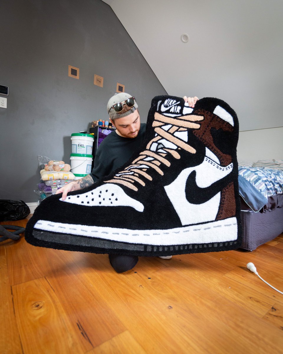 TuftOFF's tweet image. One of my favourite pieces so far 🖤 What do we think?! #nike #jordan1 #airjordan #darkmocha