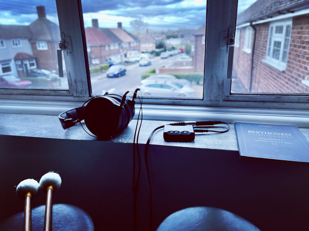 Jetlagged. Attempting to memorise Beethoven 5 for next week’s tour with <a href="/auroraorchestra/">Aurora Orchestra</a>.
Picarde Timpani Mallets | <a href="/ChordAudio/">Chord Electronics</a> | <a href="/Audeze/">Audeze</a> | Kolberg Germany | <a href="/Baerenreiter/">Barenreiter</a>
#jetlagged #mouldremoval