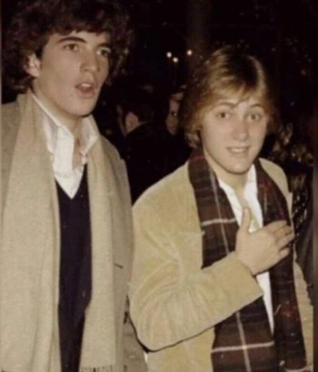 The Blacklist: Exposing the same
International crime syndicate that the world know as "The Cabal" that
infiltrated every aspect of life that is
responsible for the death of John F
Kennedy Sr. Is it a coincidence that
these two were friends? By now we know there's no such thing.😉