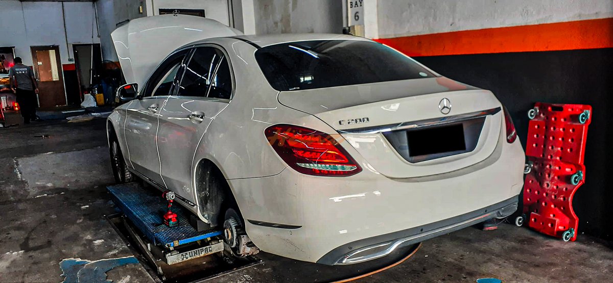 HanzAutoworks's tweet photo. Tensioner pulley deteriorated and broke affecting alternator charge to be inefficient. Aircond compressor was defective as well.

Mr. Ryan

https://t.co/G3uD4Y07PF
https://t.co/36CkDWWfzu
#mercedesbenz #MercedesC200 https://t.co/ib0uVqgdeW