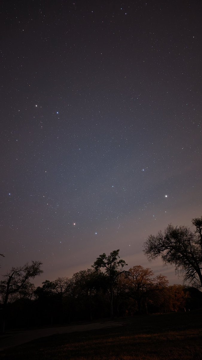 Simply Astonishing! ✨ 

#Stargazing #Stars #nightskyphotography #Nightsky 
#Space #camping #skywatchers
#pixel #Pixel7 #shotonpixel
@madebygoogle