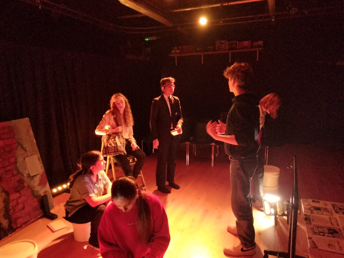 HeartofHatton's tweet photo. Hatton Youth Theatre did an excellent first performance of our version of @NTCONNECTIONS piece 'Old Times' by Molly Taylor. Limited tickets available for Thursday and Friday from Pay360. Don't Miss Out. #Inspire #Creativity #Confidence https://t.co/nrOfbrayNe