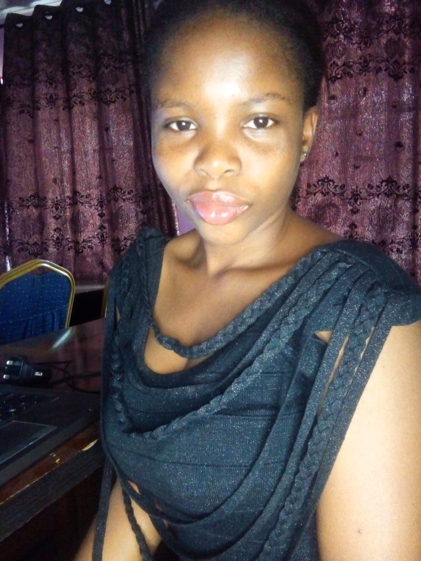 vivienta_'s tweet image. Designing my way through the day!!
I love being able to bring my creative vision to life through branding and design. Whether it's crafting a new Brand Identity or designing a website, I'm all about creating bold impactful visuals that tells a story.