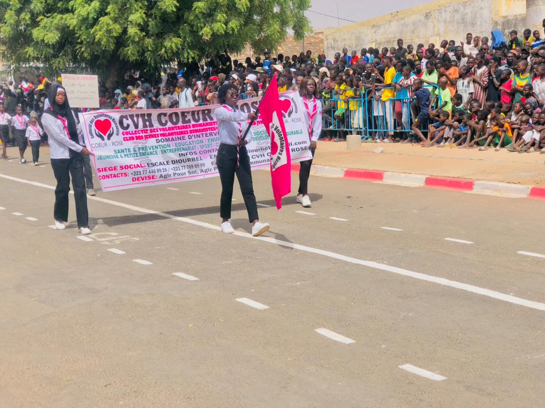 CVHCoeurRose's tweet photo. #FÊTE_D_INDÉPENDANCE_2023🇸🇳
Les Volontaires Humanistes ont magnifié le public Diourbelois d'une belle pretation de défilé et de chorégraphie Majorettes à l'occasion de ce 63ieme anniversaire de notre accession à la souveraineté nationale 4 Avril 2023
 #CVH4AVRIL #DÉFI_RELEVÉ https://t.co/7EgnGsnHX8
