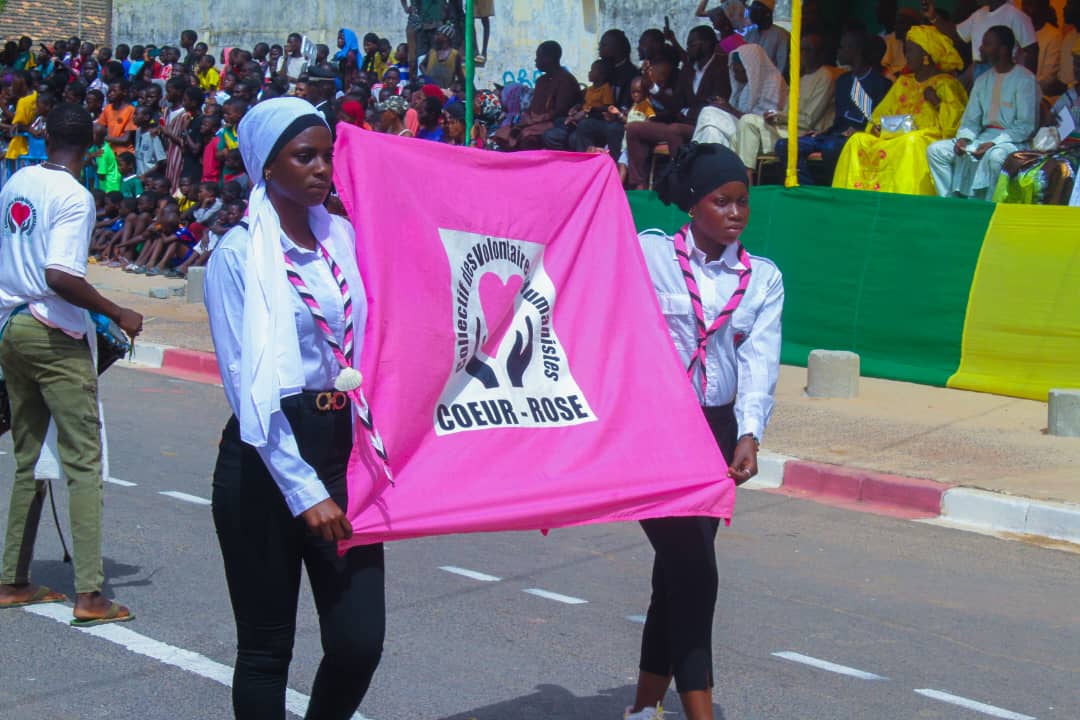 CVHCoeurRose's tweet photo. #FÊTE_D_INDÉPENDANCE_2023🇸🇳
Les Volontaires Humanistes ont magnifié le public Diourbelois d'une belle pretation de défilé et de chorégraphie Majorettes à l'occasion de ce 63ieme anniversaire de notre accession à la souveraineté nationale 4 Avril 2023
 #CVH4AVRIL #DÉFI_RELEVÉ https://t.co/PWkuo90Vyp